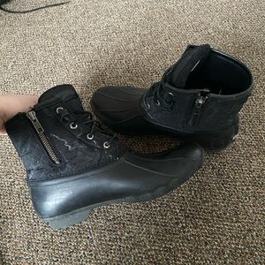black sperry winter boots